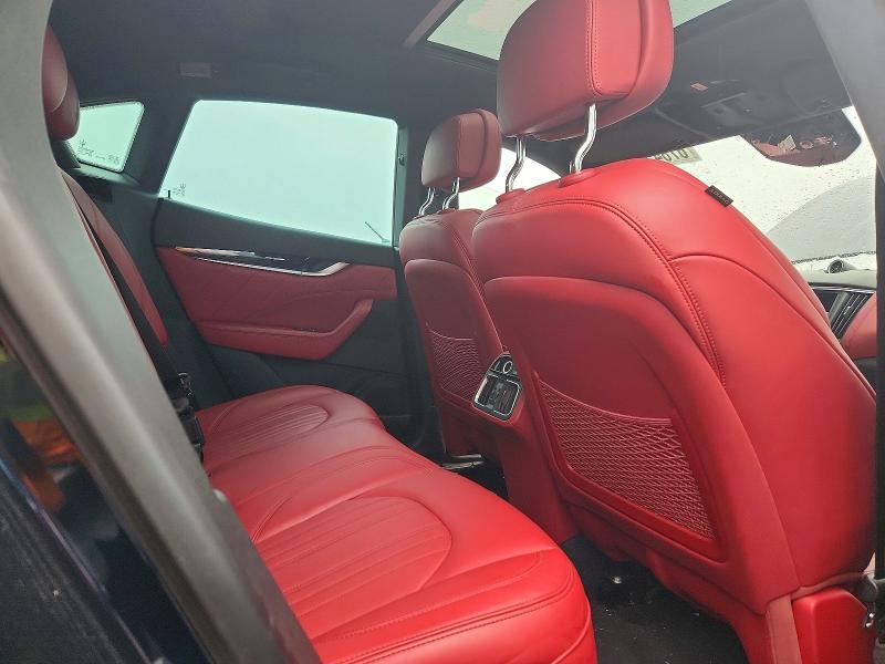 67845696 :رقم المزاد ، ZN661YUM6PX435611 vin ، 2023 Maserati Levante مزاد بيع