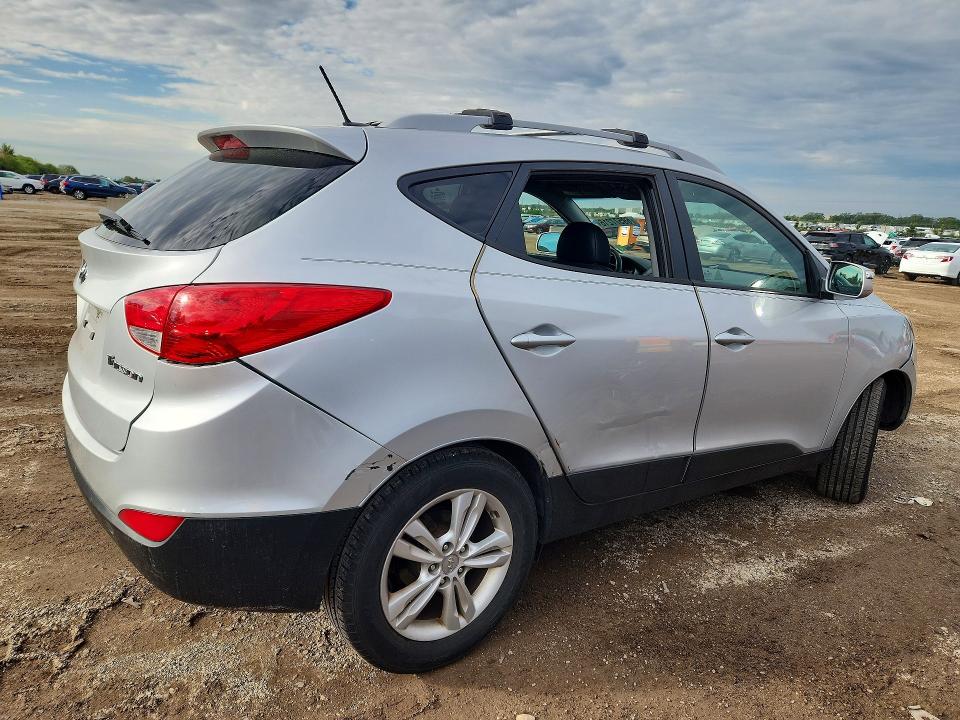 2012 Hyundai Tucson მანქანა იყიდება აუქციონზე, vin: KM8JU3AC5CU400289, აუქციონის ნომერი: 69577216