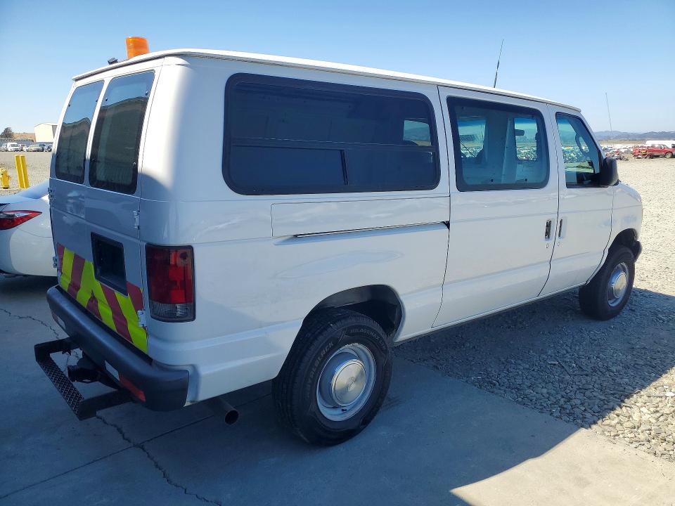 67703996 :رقم المزاد ، 1FTSE34LX4HB53458 vin ، 2004 Ford E350 مزاد بيع