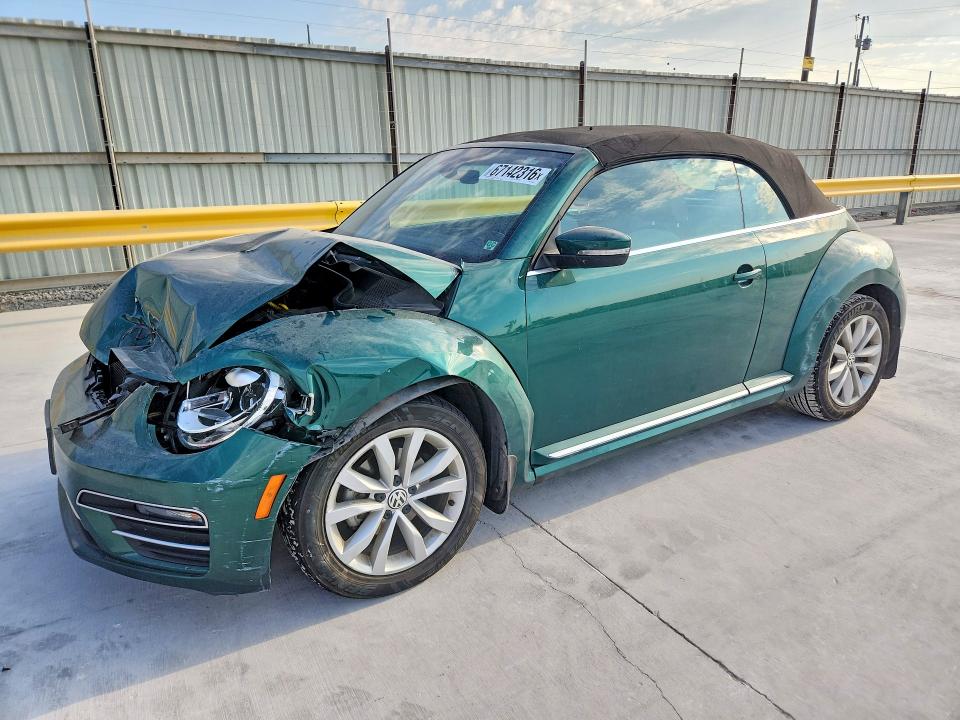 Продаж на аукціоні авто 2017 Volkswagen Beetle, vin: 3VW517AT3HM816369, номер лоту: 67142316