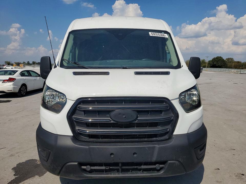 69555366 :رقم المزاد ، 1FTBR1C8XMKA19185 vin ، 2021 Ford Transit مزاد بيع