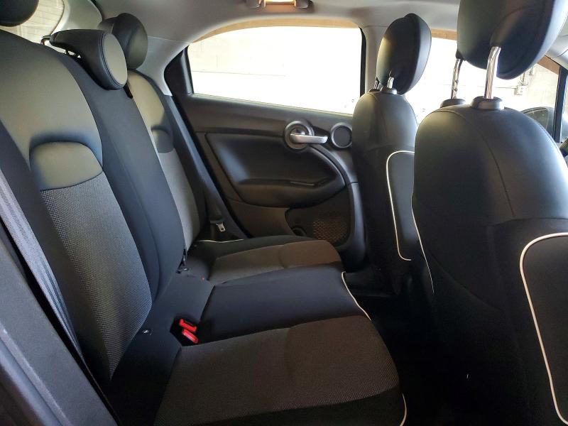 68856786 :رقم المزاد ، ZFBCFYAB1JP712460 vin ، 2018 Fiat 500x مزاد بيع