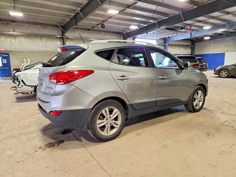 Продажа на аукционе авто 2010 Hyundai Tucson, vin: KM8JU3AC4AU112793, номер лота: 70607496