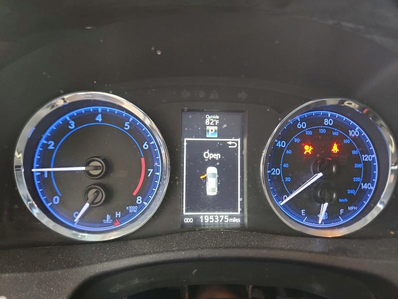 Aukcja sprzedaży 2018 Toyota Corolla, vin: 5YFBURHE4JP790914, numer aukcji: 68353626