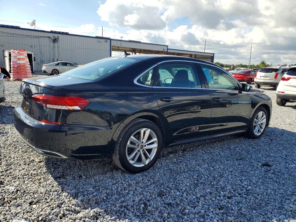 2020 Volkswagen Passat მანქანა იყიდება აუქციონზე, vin: 1VWSA7A3XLC010588, აუქციონის ნომერი: 70229396