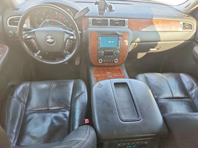 Продажа на аукционе авто 2007 Chevrolet Suburban, vin: 1GNFK16337J374710, номер лота: 69000626
