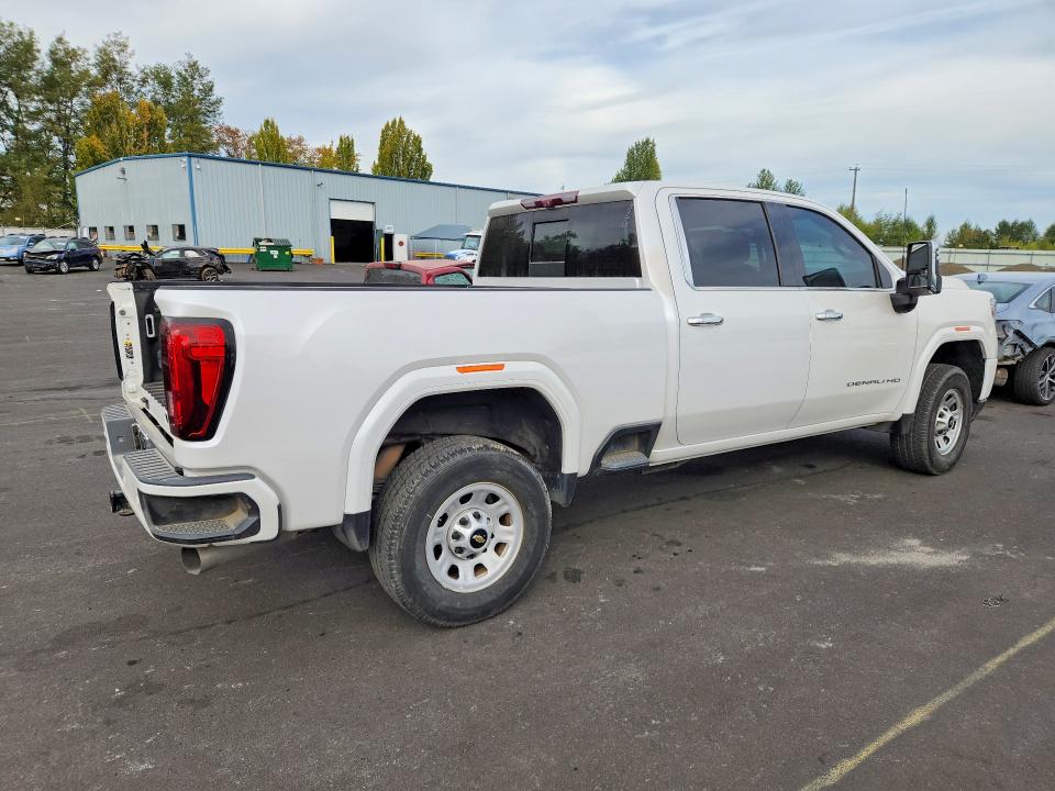 70353646 :رقم المزاد ، 1GT49REY9NF324711 vin ، 2022 Gmc Sierra مزاد بيع