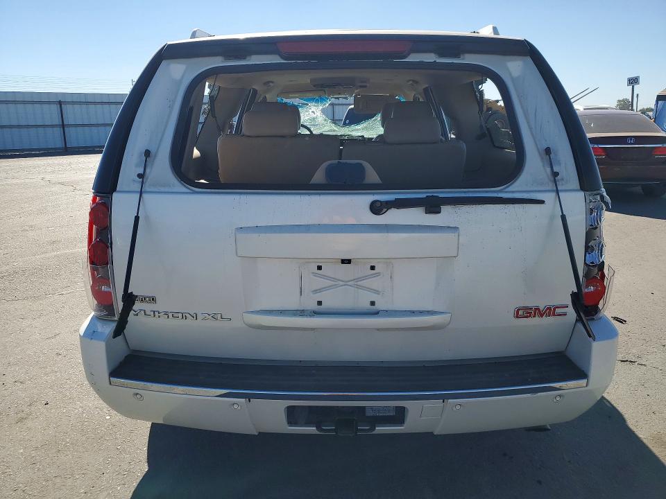 Продажа на аукционе авто 2011 Gmc Yukon Xl, vin: 1GKS1MEF5BR185353, номер лота: 68589976