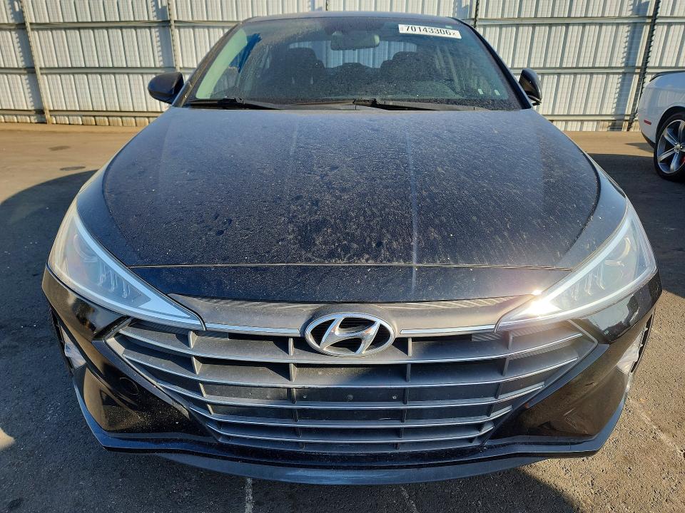 70143306 :رقم المزاد ، KMHD74LF7LU062931 vin ، 2020 Hyundai Elantra مزاد بيع