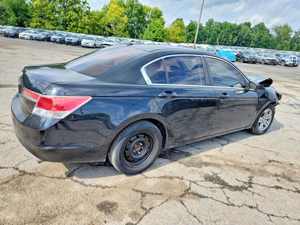 2011 Honda Accord მანქანა იყიდება აუქციონზე, vin: 1HGCP2F80BA111440, აუქციონის ნომერი: 67391586