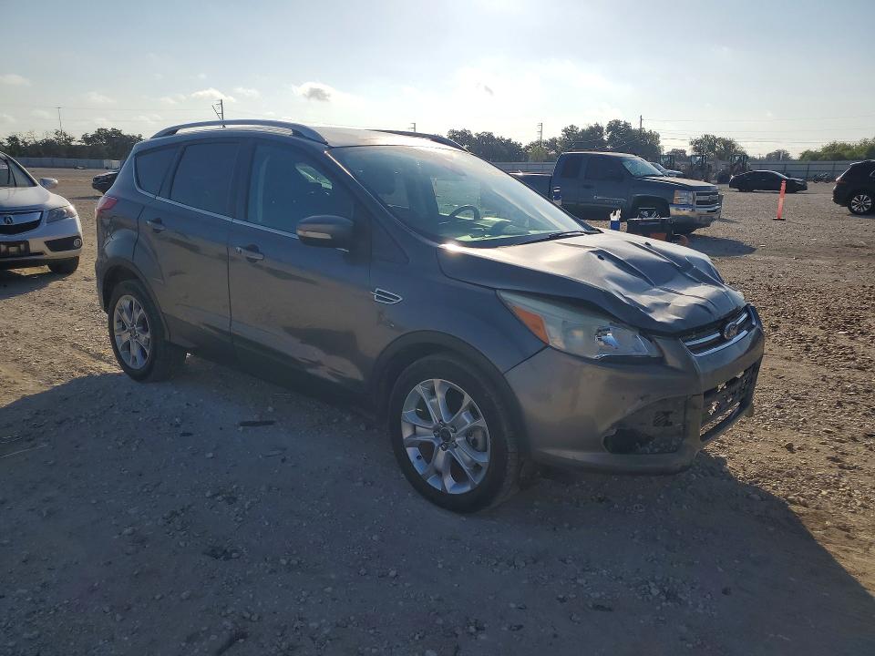 2014 Ford Escape მანქანა იყიდება აუქციონზე, vin: 1FMCU0J9XEUB45573, აუქციონის ნომერი: 67814466