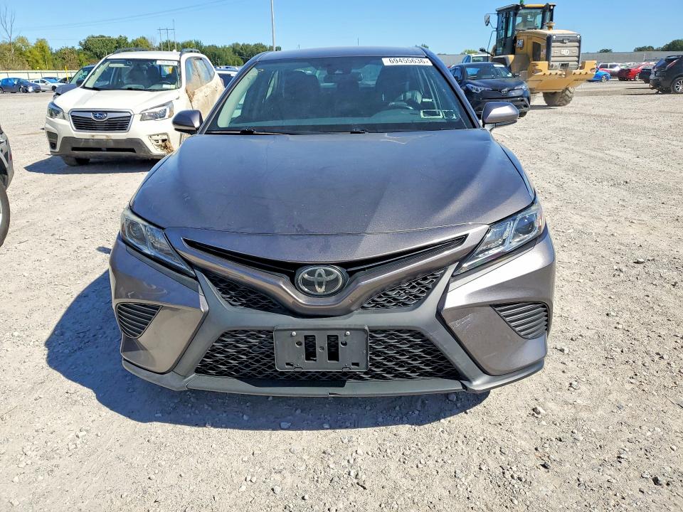 Продаж на аукціоні авто 2019 Toyota Camry, vin: 4T1B11HK3KU715685, номер лоту: 69455636