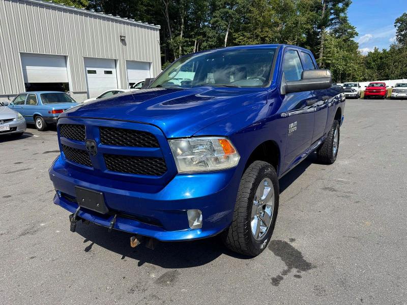 68810106 :رقم المزاد ، 1C6RR7FG8KS577903 vin ، 2019 Ram 1500 Classic مزاد بيع