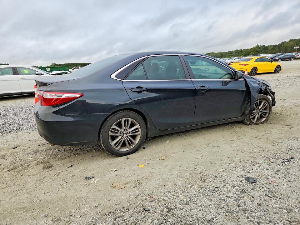 Aukcja sprzedaży 2015 Toyota Camry, vin: 4T1BF1FK1FU104404, numer aukcji: 70027136