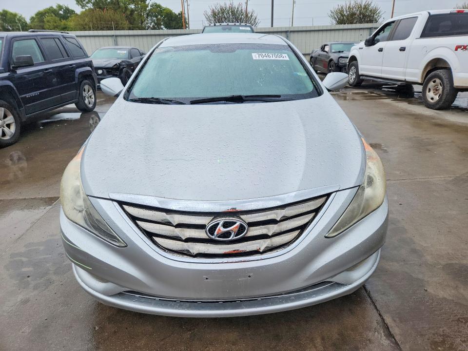 Продажа на аукционе авто 2011 Hyundai Sonata, vin: 5NPEC4AC9BH131107, номер лота: 70467006