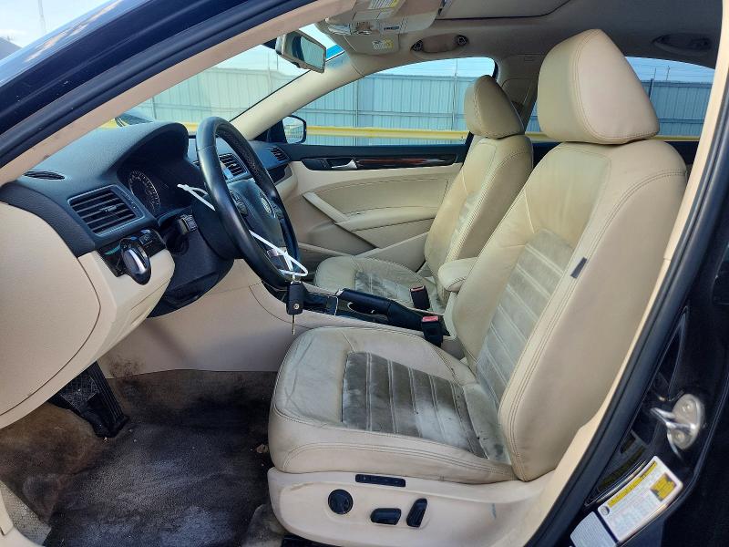2015 Volkswagen Passat მანქანა იყიდება აუქციონზე, vin: 1VWCV7A34FC121084, აუქციონის ნომერი: 67634396