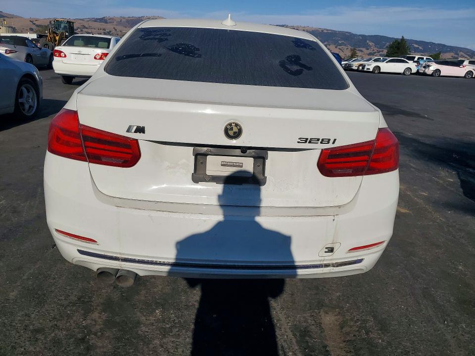 69971836 :رقم المزاد ، WBA8E9G56GNT85049 vin ، 2016 Bmw 328 مزاد بيع