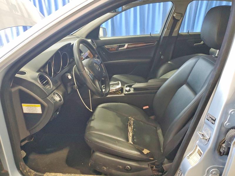 69951966 :رقم المزاد ، WDDGF4HB3DR272558 vin ، 2013 Mercedes-benz C مزاد بيع
