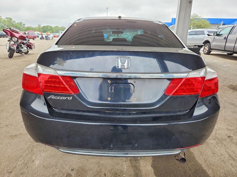 2013 Honda Accord მანქანა იყიდება აუქციონზე, vin: 1HGCR2F86DA804798, აუქციონის ნომერი: 70124966