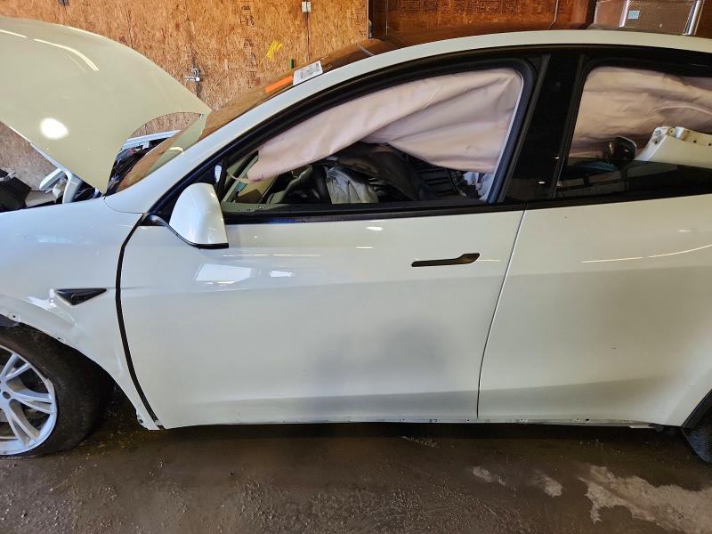 Продаж на аукціоні авто 2023 Tesla Model Y, vin: 7SAYGDEE5PF788640, номер лоту: 65759886