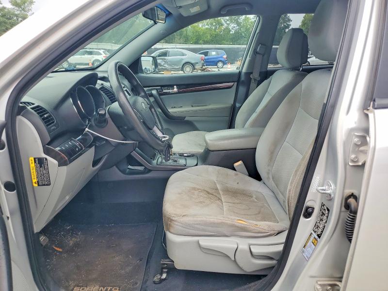 2011 Kia Sorento მანქანა იყიდება აუქციონზე, vin: 5XYKT3A17BG019229        , აუქციონის ნომერი: 69035996