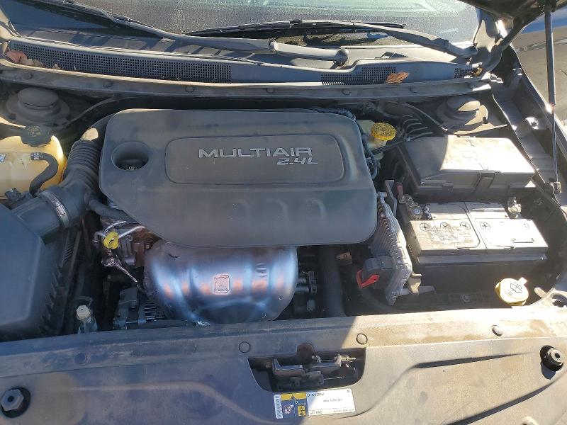 2015 Chrysler 200 მანქანა იყიდება აუქციონზე, vin: 1C3CCCAB1FN677337, აუქციონის ნომერი: 70979576