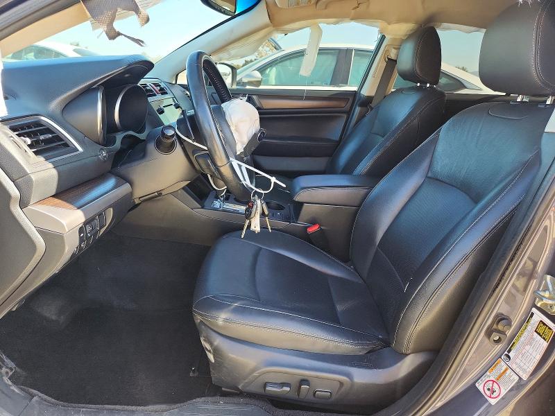 68960336 :رقم المزاد ، 4S3BNAJ6XF3027684 vin ، 2015 Subaru Legacy مزاد بيع