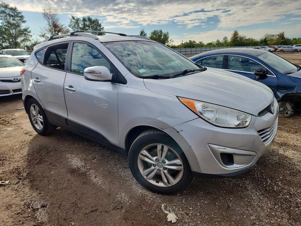 2012 Hyundai Tucson მანქანა იყიდება აუქციონზე, vin: KM8JU3AC5CU400289, აუქციონის ნომერი: 69577216