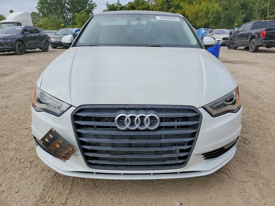 Продажа на аукционе авто 2016 Audi A3, vin: WAUA7GFF7G1083304, номер лота: 68808006