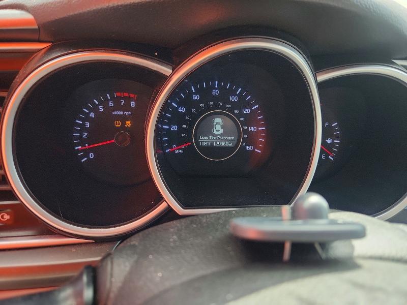2015 Kia Optima მანქანა იყიდება აუქციონზე, vin: 5XXGM4A72FG412319, აუქციონის ნომერი: 68615646