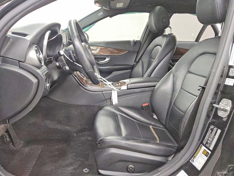 67294936 :رقم المزاد ، 55SWF4JB0JU242238 vin ، 2018 Mercedes-benz C مزاد بيع
