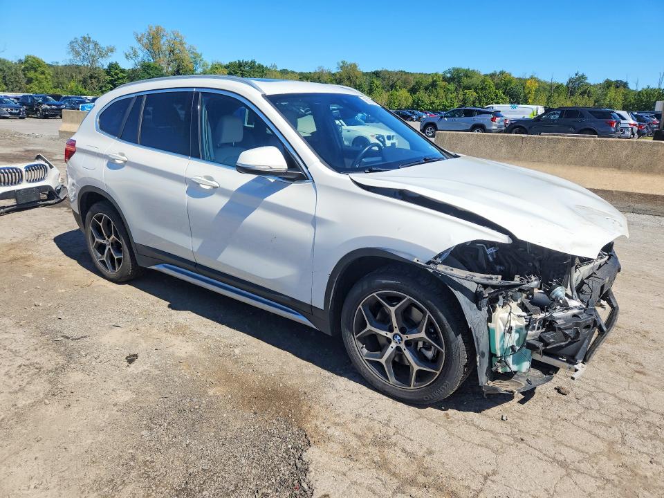Продаж на аукціоні авто 2018 Bmw X1, vin: WBXHT3C36J3H30468, номер лоту: 68231616