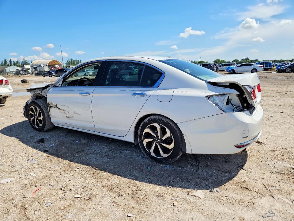 2016 Honda Accord მანქანა იყიდება აუქციონზე, vin: 1HGCR3F83GA002574, აუქციონის ნომერი: 68594906