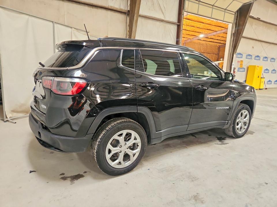 69354086 :رقم المزاد ، 3C4NJDBN1RT119470 vin ، 2024 Jeep Compass مزاد بيع