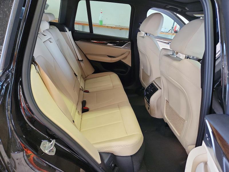 68588206 :رقم المزاد ، 5UXTR9C59KLP91000 vin ، 2019 Bmw X3 مزاد بيع