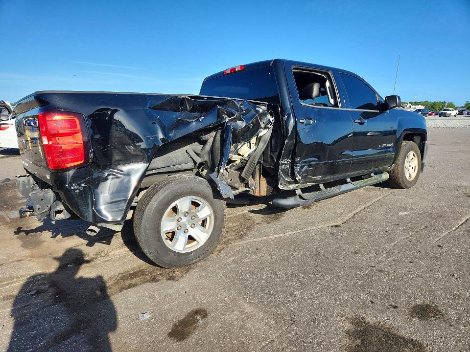 68630506 :رقم المزاد ، 1GCPCREC6HF200368 vin ، 2017 Chevrolet Silverado مزاد بيع