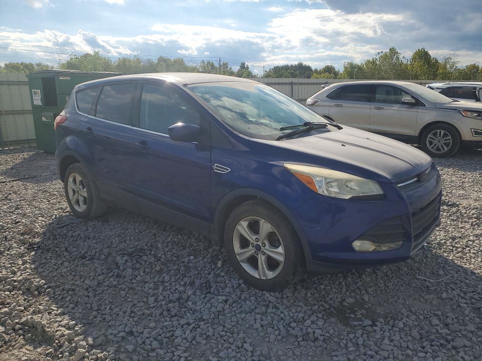 2014 Ford Escape მანქანა იყიდება აუქციონზე, vin: 1FMCU0GX9EUC97897, აუქციონის ნომერი: 70018086