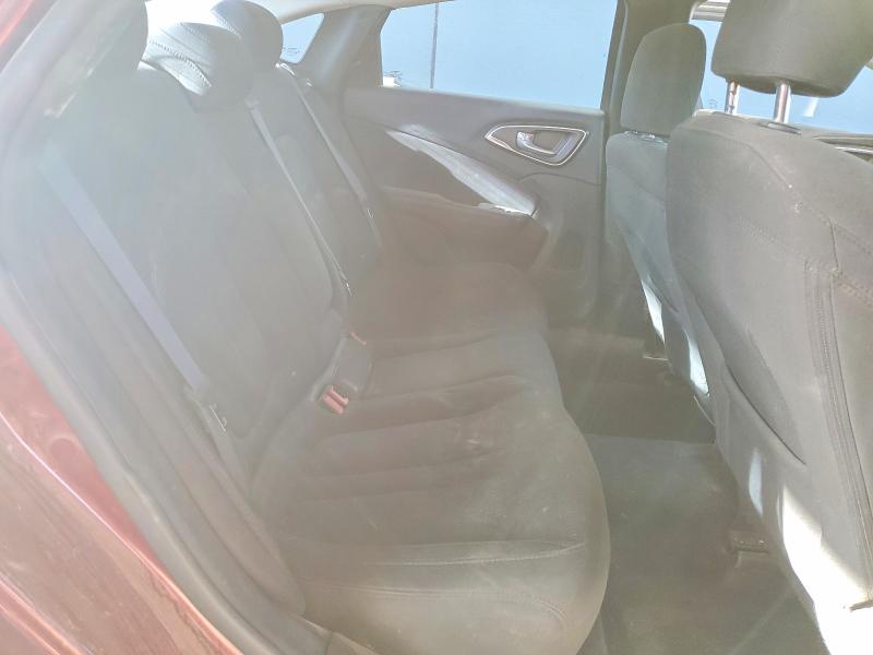 69968186 :رقم المزاد ، 1C3CCCAB8FN666982 vin ، 2015 Chrysler 200 مزاد بيع