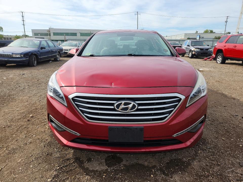 68094496 :رقم المزاد ، 5NPE24AF6FH004172 vin ، 2015 Hyundai Sonata مزاد بيع