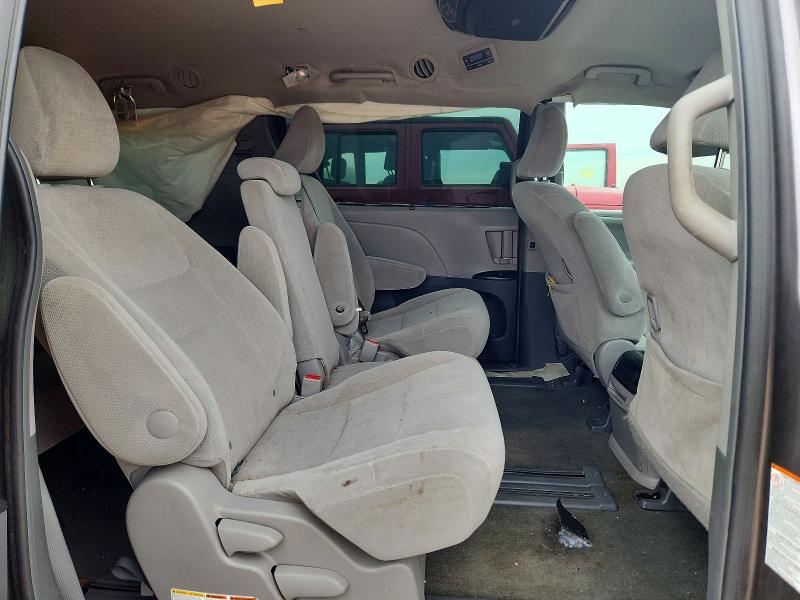 Продажа на аукционе авто 2015 Toyota Sienna, vin: 5TDKK3DC7FS609570, номер лота: 68630206