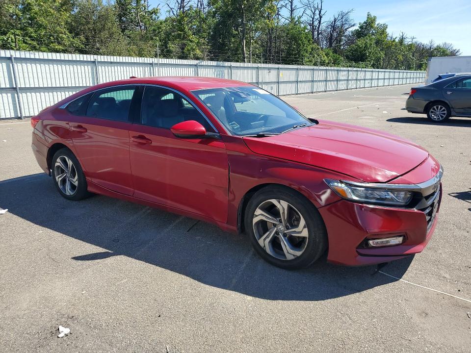 67337016 :رقم المزاد ، 1HGCV1F32KA072127 vin ، 2019 Honda Accord مزاد بيع