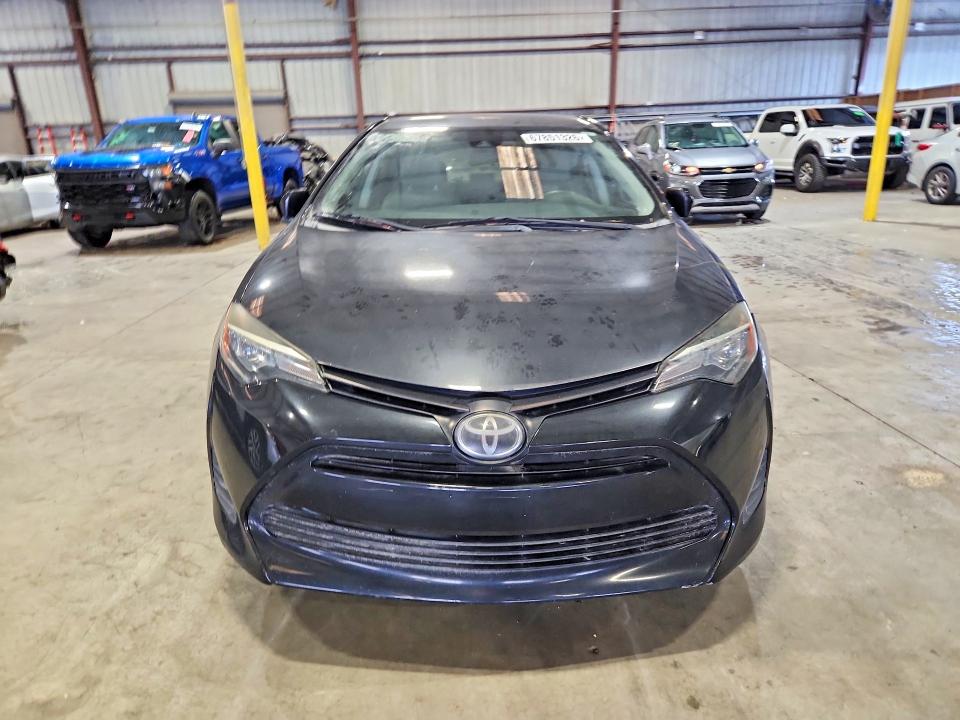 67851326 :رقم المزاد ، 5YFBURHE6KP909127 vin ، 2019 Toyota Corolla مزاد بيع