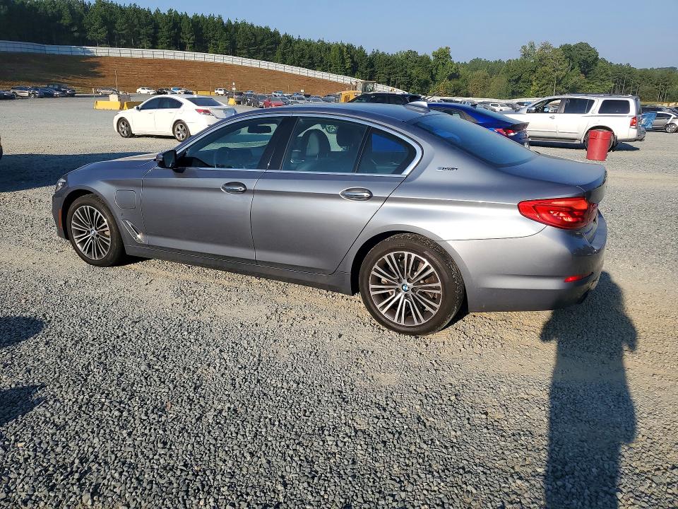 68005126 :رقم المزاد ، WBAJA9C51JB252209 vin ، 2018 Bmw 530e مزاد بيع