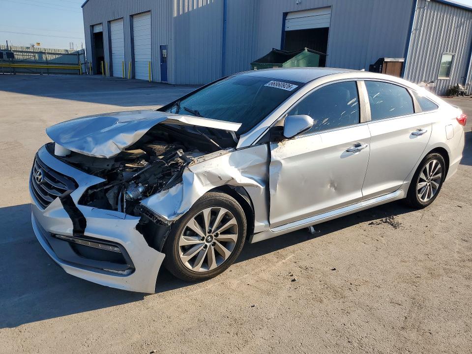66860926 :رقم المزاد ، 5NPE34AF3FH110561 vin ، 2015 Hyundai Sonata مزاد بيع