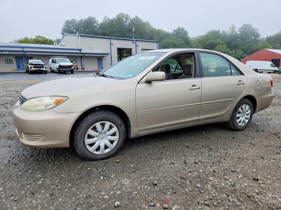 67503216 :رقم المزاد ، 4T1BE30K65U077190 vin ، 2005 Toyota Camry مزاد بيع