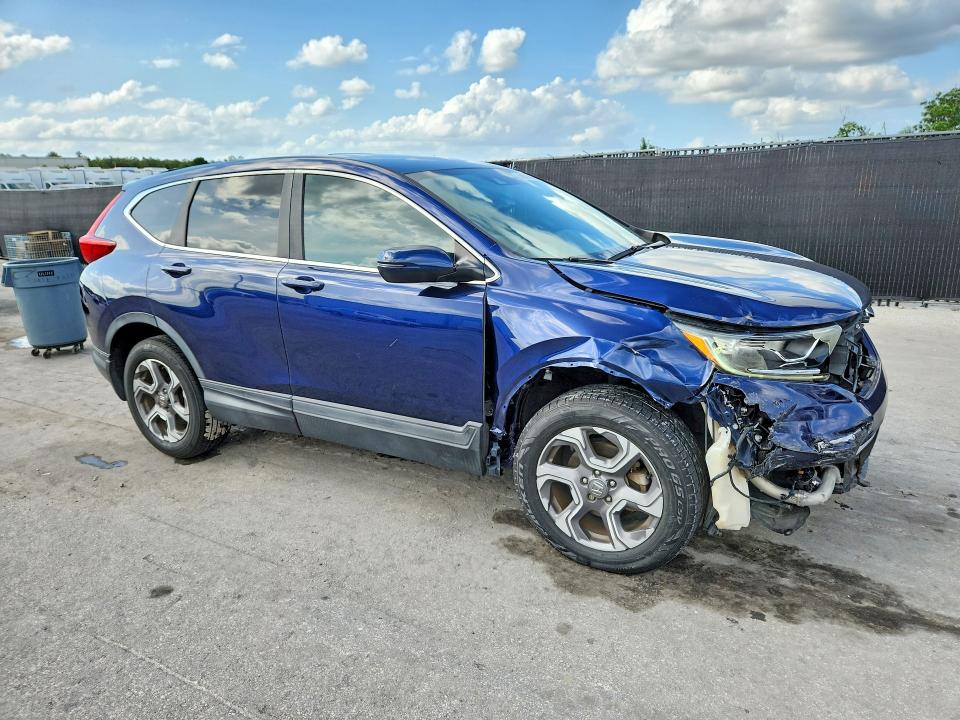 69313486 :رقم المزاد ، 7FARW2H81KE040642 vin ، 2019 Honda Cr-v مزاد بيع