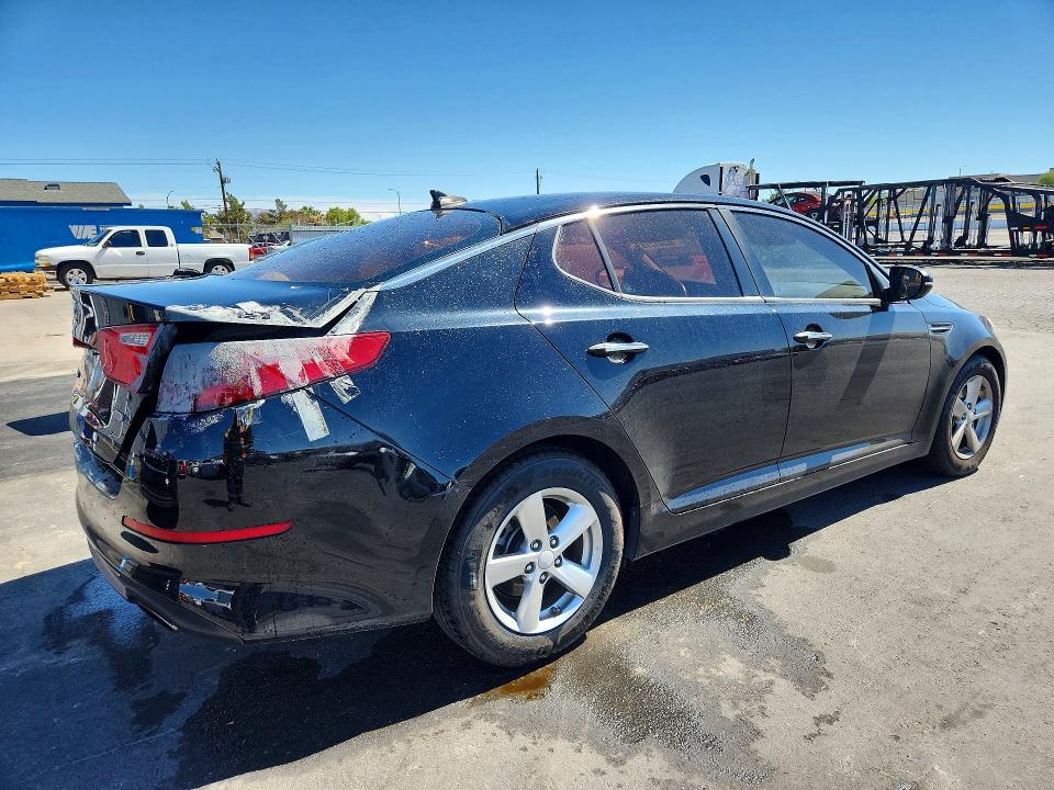 70341216 :رقم المزاد ، 5XXGM4A78FG483086 vin ، 2015 Kia Optima مزاد بيع