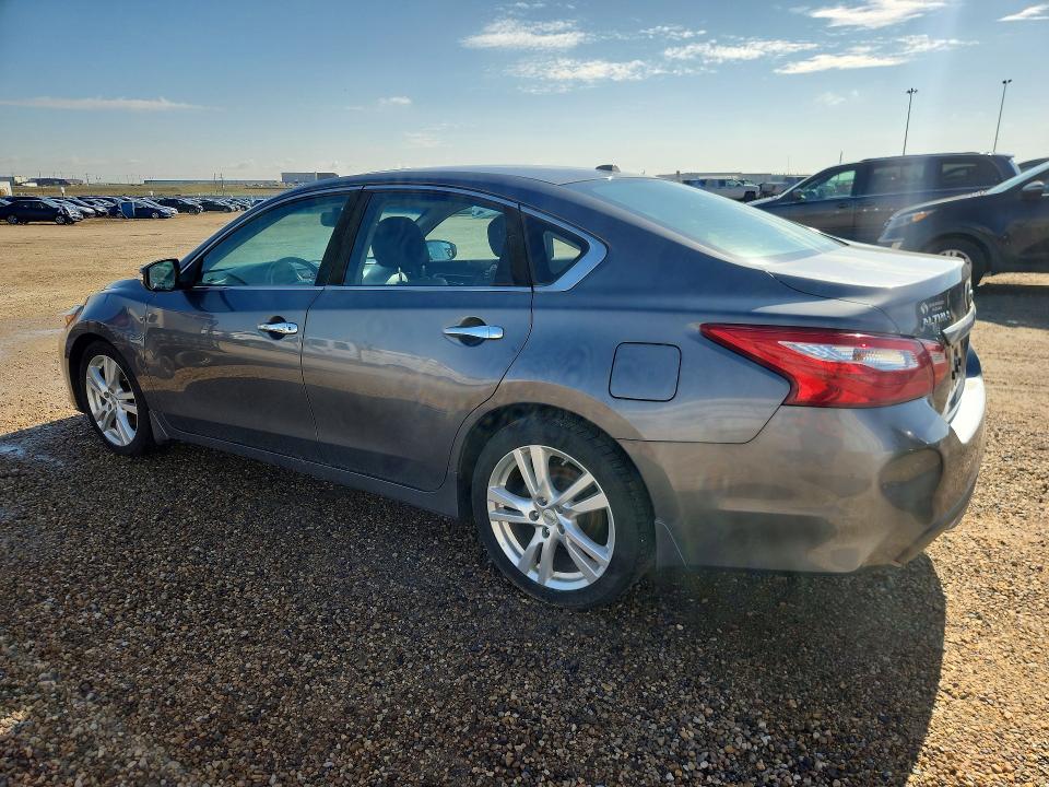 Auction sale of the 2016 Nissan Altima, vin: 1N4BL3AP8GN382004, lot number: 67993136