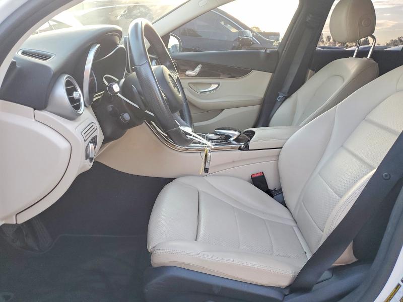 2015 Mercedes-benz C მანქანა იყიდება აუქციონზე, vin: 55SWF4JB5FU083126, აუქციონის ნომერი: 68241436