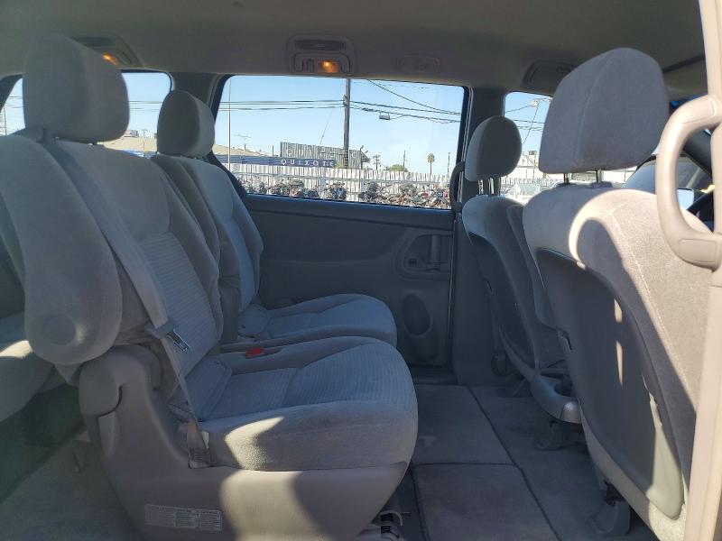 2006 Toyota Sienna მანქანა იყიდება აუქციონზე, vin: 5TDZA23C66S452563, აუქციონის ნომერი: 70312656